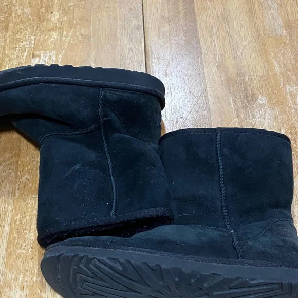 UGG Dark Suede Footwear - Picture 6 of 6